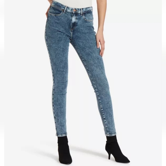 Wrangler Denim - Wrangler High Rise Skinny Jeans Medium Stone Wash Women's 28X28 90's Style